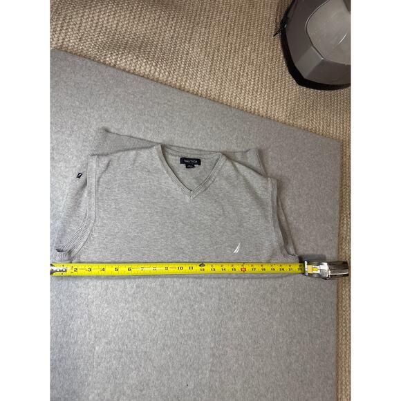 Nautica Sweater Vest Light Grey - Medium - Picture 10 of 11